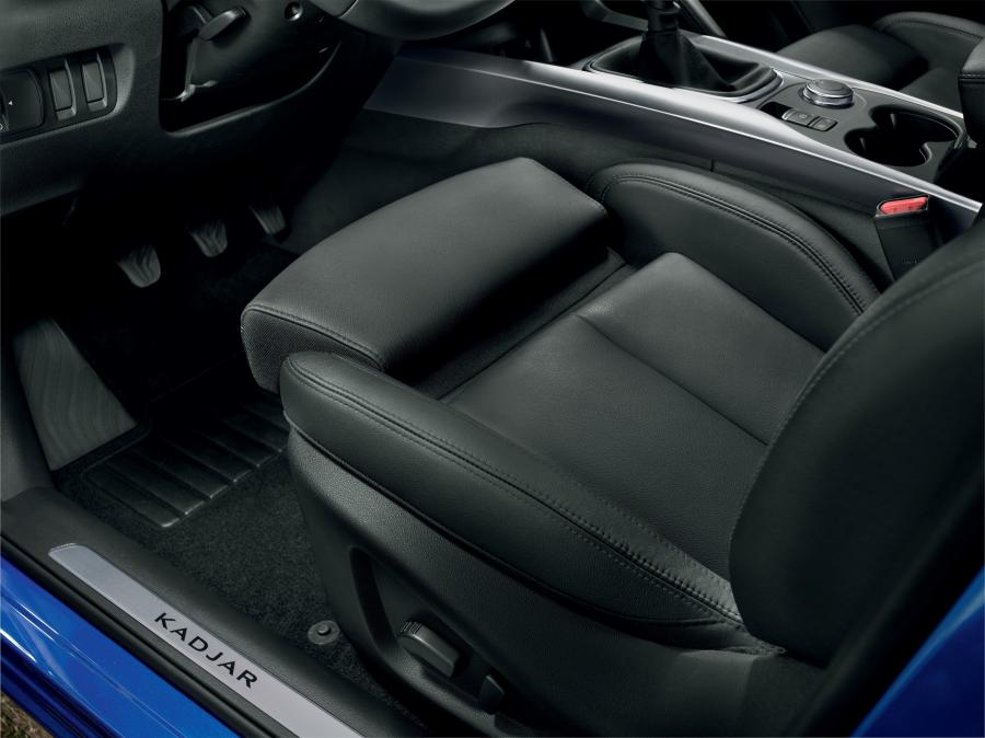 Интерьер Renault Kadjar 2018 года  (WW) (фото 20 из 69)